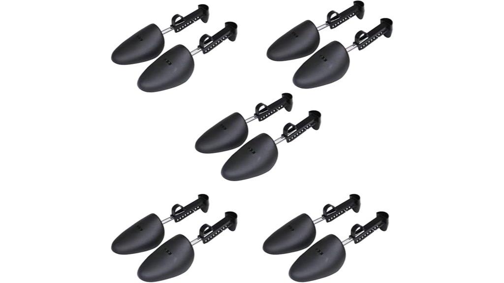 adjustable black shoe trees