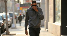 6-foot-11 Kevin Durant tries hiding from paparazzi while on date with mystery woman